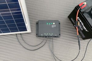 Selection method of solar controller